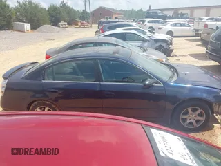 2006 Nissan Altima SE z VIN 1N4BL11D86N365762, wystawiony jako IAAI lot #42275034 z przebiegiem 212 759 mil mil oraz . Historia ofert i sprzedaży dostępna na DreamBid. Obrazek 13.