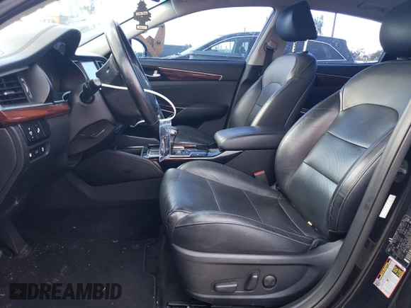 2017 Kia Cadenza Premium with VIN KNALC4J1XH5039385, listed as a Copart auction lot 69033414 with 135,541 mi miles and Clean Title. Bid and sale history available at carsss.com. Image 7.