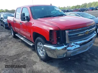 2012 Chevrolet Silverado 1500 with VIN 3GCUCSE25CG265818, listed as a IAAI auction lot 42083912 with 116,457 mi miles and . Bid and sale history available at DreamBid. Image 1.