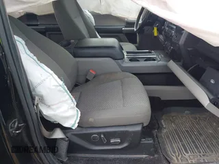 2018 Ford F-150 XL with VIN 1FTEW1EP9JFB66645, listed as a IAAI auction lot 42004271 with 65,235 mi miles. Bid and sale history available at carsss.com. Image 5.