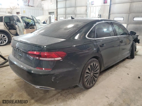 2022 Volkswagen Passat 2.0T Limited Edition with VIN 1VWBA7A30NC004575, listed as a Copart auction lot 68739082 with 19,049 mi miles. Bid and sale history available at carsss.com. Image 3.