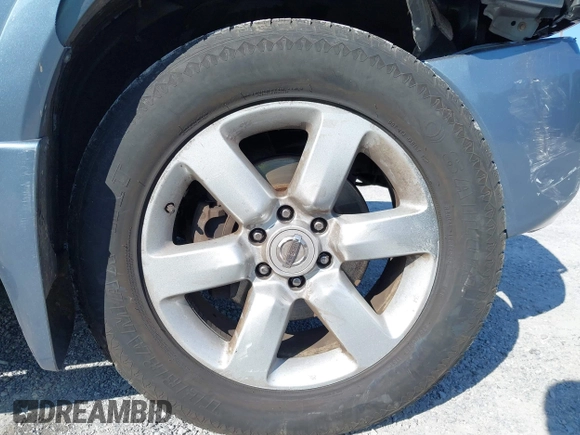 2011 Nissan Titan SL with VIN 1N6AA0EC7BN310833, listed as a IAAI auction lot 40140349 with 230,235 mi miles. Bid and sale history available at carsss.com. Image 12.