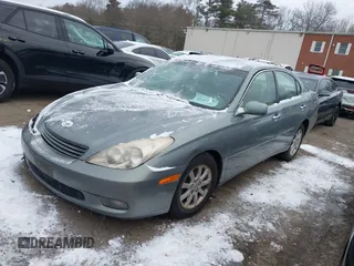 2004 Lexus ES 350 with VIN JTHBA30G045011172, listed as a IAAI auction lot 41377711 with 204,243 mi miles and . Bid and sale history available at DreamBid. Image 2.