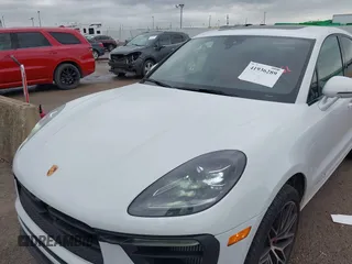 2025 Porsche Macan GTS with VIN WP1AG2A55SLB41796, listed as a IAAI auction lot 41936289 with 1,435 mi miles and . Bid and sale history available at DreamBid. Image 6.