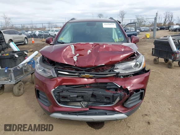2017 Chevrolet Trax LT with VIN 3GNCJPSB2HL266871, listed as a IAAI auction lot 41840039 with 89,906 mi miles. Bid and sale history available at carsss.com. Image 12.