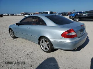 2006 Mercedes-Benz CLK-Class 3.5L with VIN WDBTJ56J96F175262, listed as a Copart auction lot 64404074 with 211,235 mi miles and Clean Title. Bid and sale history available at carsss.com. Image 2.