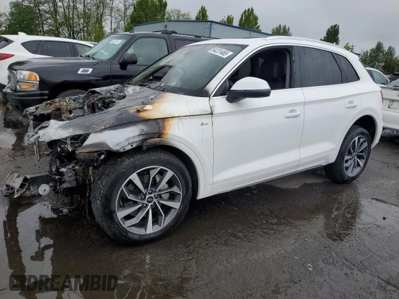 2023 Audi Q5 S line Premium Plus z VIN WA1EAAFY7P2052871, wystawiony jako Copart lot #54231465 z przebiegiem Nie podano mil oraz Szkoda całkowita • Salvage title. Historia ofert i sprzedaży dostępna na DreamBid. Obrazek 1.