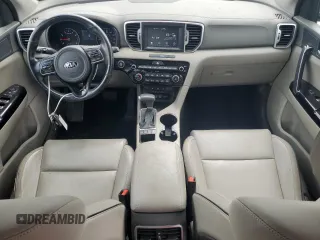 2019 Kia Sportage EX z VIN KNDPNCAC8K7585950, wystawiony jako Copart lot #53893385 z przebiegiem 52 903 mil mil oraz Szkoda całkowita • Salvage title. Historia ofert i sprzedaży dostępna na DreamBid. Obrazek 8.