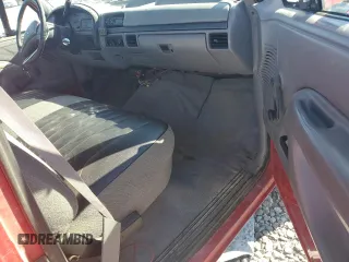 1995 Ford F-250 with VIN 1FTHF25H5SLA75161, listed as a Copart auction lot 78418404 with 203,768 mi miles and Salvage Title. Bid and sale history available at carsss.com. Image 8.