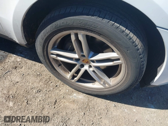 2018 Porsche Macan with VIN WP1AA2A58JLB13832, listed as a IAAI auction lot 41727902 with 46,656 mi miles and . Bid and sale history available at DreamBid. Image 12.