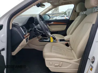 2022 Audi Q5 S line Premium Plus with VIN WA1EAAFYXN2044762, listed as a Copart auction lot 51710605 with 28,544 mi miles and Salvage Title. Bid and sale history available at carsss.com. Image 7.