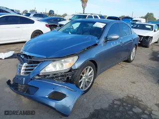 2011 Hyundai Genesis with VIN KMHGC4DE1BU122330, listed as a IAAI auction lot 41815887 with 163,948 mi miles. Bid and sale history available at carsss.com. Image 2.