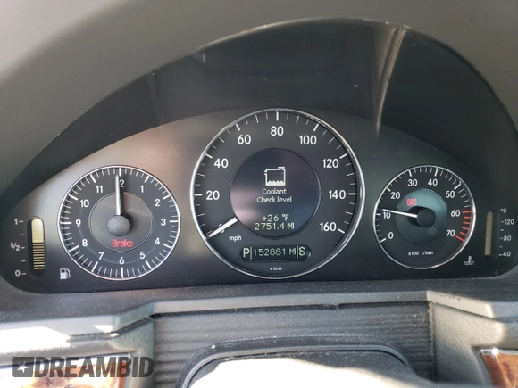 2004 Mercedes-Benz E-Class 3.2L with VIN WDBUF82J74X150462, listed as a Copart auction lot 41454035 with 152,881 mi miles and Clean Title. Bid and sale history available at carsss.com. Image 9.