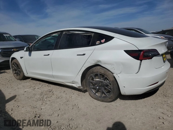 2022 Tesla Model 3 Long Range with VIN 5YJ3E1EB4NF317528, listed as a Copart auction lot 48573565 with 30,541 mi miles and Salvage Title. Bid and sale history available at carsss.com. Image 2.