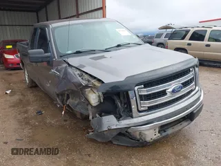 2014 Ford F-150 XL with VIN 1FTEX1CM0EKF15064, listed as a IAAI auction lot 41546844 with 152,633 mi miles. Bid and sale history available at carsss.com. Image 1.