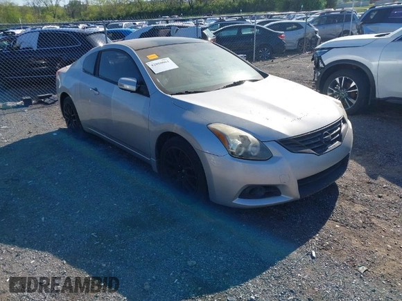 2012 Nissan Altima 3.5 SR with VIN 1N4BL2EP6CC150026, listed as a IAAI auction lot 42050061 with 222,001 mi miles. Bid and sale history available at carsss.com. Image 1.