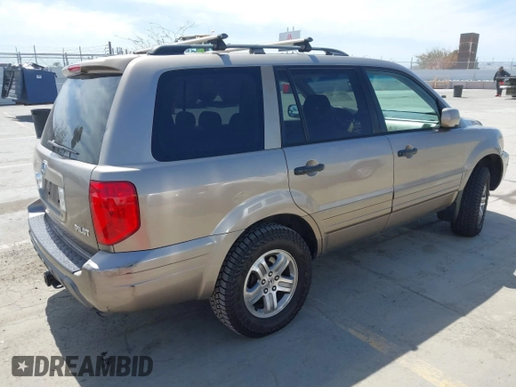 2003 Honda Pilot EX with VIN 2HKYF18433H540691, listed as a IAAI auction lot 41925703 with 192,612 mi miles. Bid and sale history available at carsss.com. Image 4.