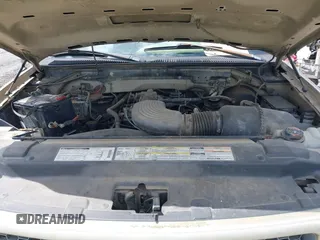 2000 Ford F-150 XL with VIN 1FTRX18L9YNB70363, listed as a IAAI auction lot 42140312 with 226,686 mi miles and . Bid and sale history available at DreamBid. Image 10.