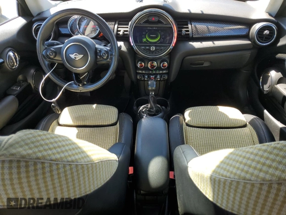 2014 MINI Hardtop S with VIN WMWXM7C54ET985344, listed as a Copart auction lot 55242945 with 87,017 mi miles and Salvage Title. Bid and sale history available at DreamBid. Image 8.