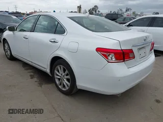 2012 Lexus ES with VIN JTHBK1EG5C2509247, listed as a IAAI auction lot 41808453 with 61,591 mi miles. Bid and sale history available at carsss.com. Image 3.