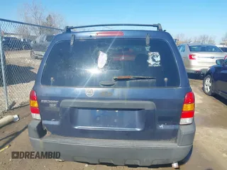 2003 Ford Escape XLT Popular with VIN 1FMYU03103KD07779, listed as a IAAI auction lot 42019919 with 245,522 mi miles. Bid and sale history available at carsss.com. Image 16.