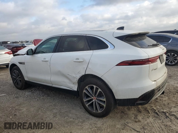 2022 Jaguar F-Pace with VIN SADCK2EX2NA692924, listed as a Copart auction lot 44647665 with 31,250 mi miles and Salvage title. Bid and sale history available at DreamBid. Image 2.