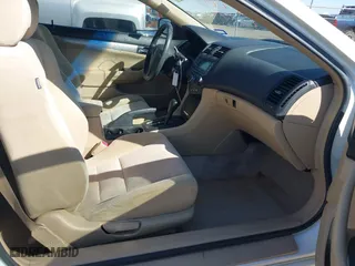 2005 Honda Accord Cpe LX V6 SE with VIN 1HGCM82475A017641, listed as a IAAI auction lot 41649960 with 177,863 mi miles. Bid and sale history available at carsss.com. Image 5.