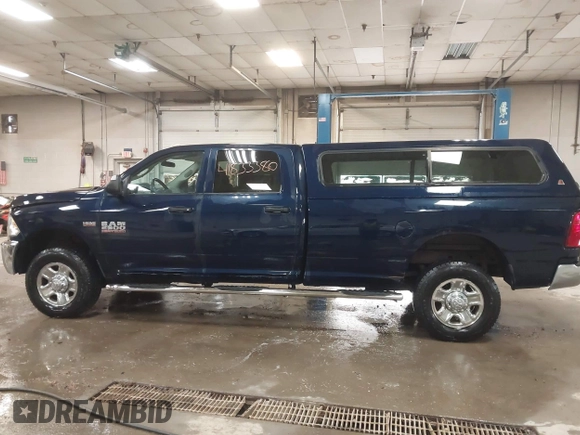 2015 Ram 2500 Tradesman z VIN 3C6TR5HTXFG605539, wystawiony jako IAAI lot #41833380 z przebiegiem 103 921 mil mil oraz . Historia ofert i sprzedaży dostępna na DreamBid. Obrazek 14.