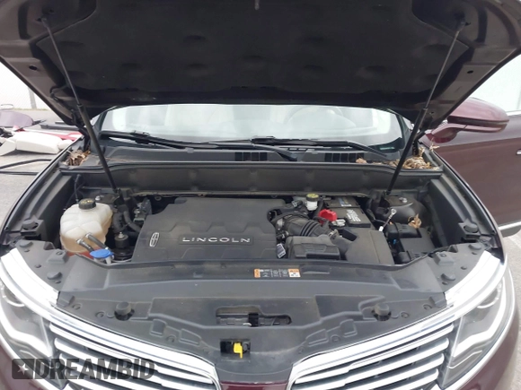 2018 Lincoln MKX Reserve with VIN 2LMPJ6LR3JBL39019, listed as a IAAI auction lot 41178625 with 69,883 mi miles. Bid and sale history available at carsss.com. Image 10.