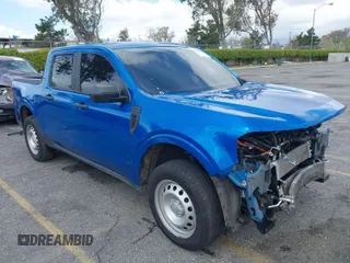 2022 Ford Maverick XL with VIN 3FTTW8E37NRA22839, listed as a IAAI auction lot 41932063 with 89,061 mi miles. Bid and sale history available at carsss.com. Image 1.