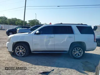 2016 GMC Yukon SLT with VIN 1GKS1BKC3GR219537, listed as a IAAI auction lot 42060846 with 1 mi miles. Bid and sale history available at carsss.com. Image 13.