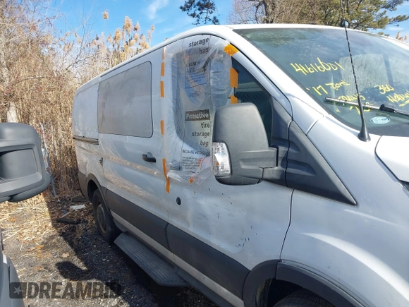 2017 Ford Transit z VIN 1FTYR1YG0HKA47755, wystawiony jako IAAI lot #41616601 z przebiegiem 93 170 mil mil oraz . Historia ofert i sprzedaży dostępna na DreamBid. Obrazek 13.