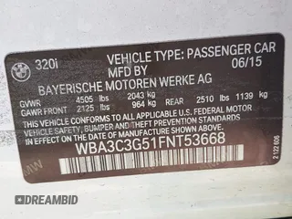 2015 BMW 3 Series 320i xDrive z VIN WBA3C3G51FNT53668, wystawiony jako IAAI lot #42428646 z przebiegiem 53 789 mil mil oraz . Historia ofert i sprzedaży dostępna na DreamBid. Obrazek 9.