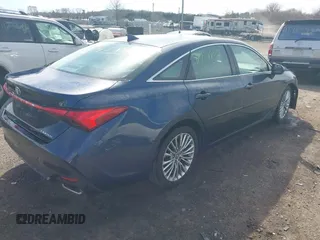 2019 Toyota Avalon XLE with VIN 4T1BZ1FB4KU034320, listed as a IAAI auction lot 41747802 with 73,064 mi miles. Bid and sale history available at carsss.com. Image 4.