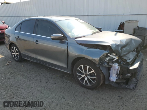 2016 Volkswagen Jetta SE z VIN 3VWD07AJ7GM412003, wystawiony jako Copart lot #63280224 z przebiegiem 175 323 mil mil oraz Szkoda całkowita • Salvage title. Historia ofert i sprzedaży dostępna na DreamBid. Obrazek 4.