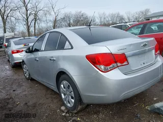 2013 Chevrolet Cruze LS with VIN 1G1PA5SH2D7243942, listed as a IAAI auction lot 41651301 with 147,151 mi miles. Bid and sale history available at carsss.com. Image 3.