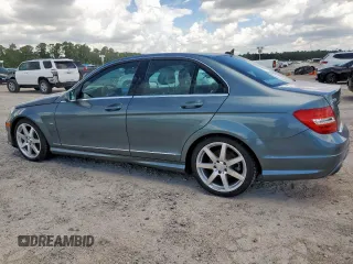 2012 Mercedes-Benz C 250 Sport z VIN WDDGF4HBXCA604105, wystawiony jako Copart lot #62192295 z przebiegiem 132 871 mil mil oraz Szkoda całkowita • Salvage title. Historia ofert i sprzedaży dostępna na DreamBid. Obrazek 2.