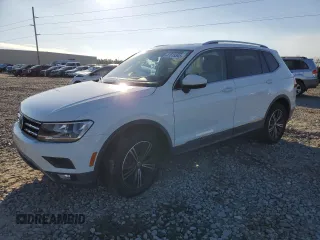 2018 Volkswagen Tiguan SEL z VIN 3VV3B7AX3JM047891, wystawiony jako Copart lot #41615545 z przebiegiem 63 995 mil mil oraz Szkoda całkowita • Salvage title. Historia ofert i sprzedaży dostępna na DreamBid. Obrazek 1.