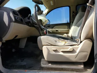 2007 GMC Yukon XL SLT with VIN 1GKFC16027J189256, listed as a Copart auction lot 45907015 with 0 mi miles and Salvage Title. Bid and sale history available at carsss.com. Image 7.