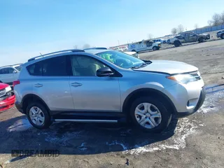 2013 Toyota RAV4 LE with VIN JTMZFREV9DD000690, listed as a IAAI auction lot 41575027 with 123,038 mi miles. Bid and sale history available at carsss.com. Image 13.