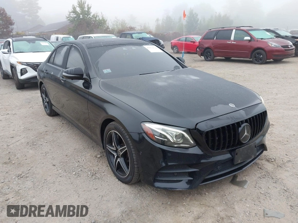 2018 Mercedes-Benz E with VIN WDDZF4KB7JA343160, listed as a IAAI auction lot 40470996 with 56,274 mi miles. Bid and sale history available at carsss.com. Image 1.