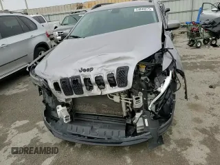 2019 Jeep Cherokee Altitude with VIN 1C4PJLLB3KD339082, listed as a Copart auction lot 54840275 with 197,069 mi miles and Salvage title. Bid and sale history available at DreamBid. Image 15.