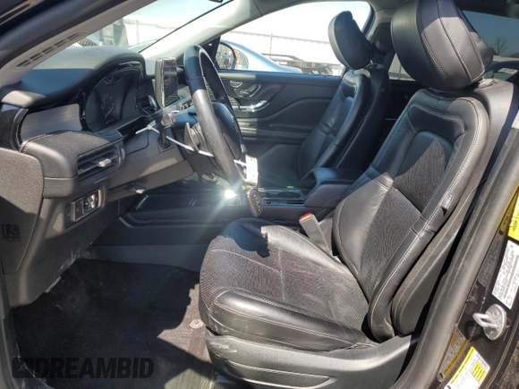2020 Lincoln Corsair Standard z VIN 5LMCJ1D92LUL25389, wystawiony jako Copart lot #52893345 z przebiegiem 63 060 mil mil oraz Szkoda całkowita • Salvage title. Historia ofert i sprzedaży dostępna na DreamBid. Obrazek 7.