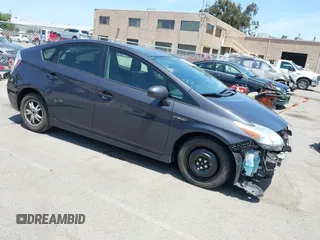 2011 Toyota Prius I z VIN JTDKN3DU0B0321239, wystawiony jako IAAI lot #42283078 z przebiegiem 109 066 mil mil oraz . Historia ofert i sprzedaży dostępna na DreamBid. Obrazek 1.