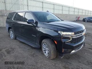 2023 Chevrolet Tahoe LS z VIN 1GNSKMKD4PR184687, wystawiony jako Copart lot #52014155 z przebiegiem 27 363 mil mil oraz Szkoda całkowita • Salvage title. Historia ofert i sprzedaży dostępna na DreamBid. Obrazek 4.