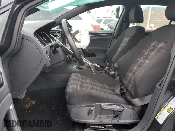 2017 Volkswagen Golf GTI S with VIN 3VW4T7AU7HM032596, listed as a Copart auction lot 37993763 with 32,137 mi miles. Bid and sale history available at carsss.com. Image 7.