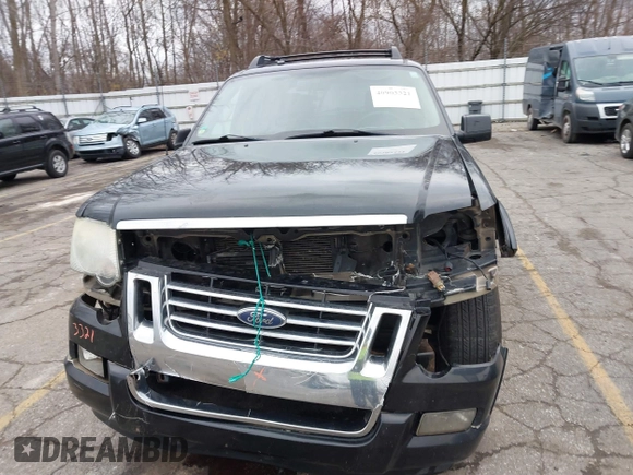 2007 Ford Explorer Sport Trac Limited z VIN 1FMEU53897UA04510, wystawiony jako IAAI lot #40903321 z przebiegiem 172 258 mil mil oraz . Historia ofert i sprzedaży dostępna na DreamBid. Obrazek 12.