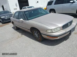 1998 Buick LeSabre Custom with VIN 1G4HP52K8WH479879, listed as a IAAI auction lot 41955367 with 170,573 mi miles. Bid and sale history available at carsss.com. Image 1.
