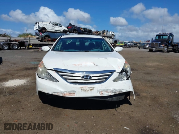 2014 Hyundai Sonata GLS with VIN 5NPEB4AC7EH847186, listed as a IAAI auction lot 41071947 with Not Provided miles and . Bid and sale history available at carsss.com. Image 11.