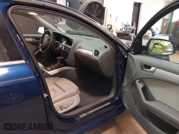 2015 Audi A4 Premium Plus with VIN WAUFFAFL2FN018024, listed as a IAAI auction lot 41364003 with 62,148 mi miles. Bid and sale history available at carsss.com. Image 5.